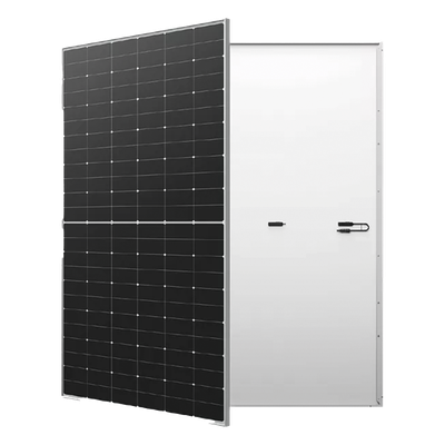 Panel Solar Monocristalino / 645 W / 23.9% Eficiencia / HPBC 2.0 Back Contact / -0.26%/°C / 2.12 m (6.96 ft) Panel Solar Monocristalino / 645 W / 23.9% Eficiencia / HPBC 2.0 Back Contact / -0.26%/°C / 2.12 m (6.96 ft)