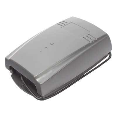 Receptor Inalámbrico / 3 Canales / 433 MHz / 12/24 VCC/VCA / 25 m (82 ft) / 400 Controles / 3 Salidas de Relé COM/NO