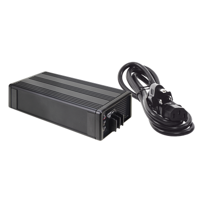 Cargador de Baterías / 12V / 13.5A / 205.2W / Entrada Universal 90-264 VCA / Ajustable / Sin Ventilador