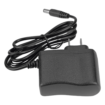 Fuente de Poder Regulada / 5 Vcc / 1 A / Entrada 100-240 Vca / Conector 5.5 x 2.1 mm / Operación 0°C a +40°C